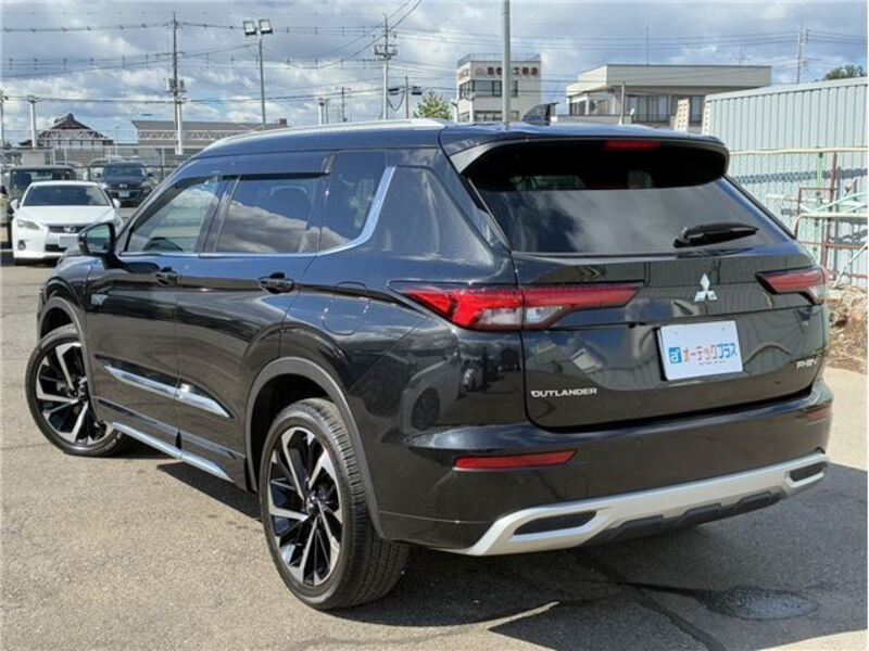 OUTLANDER PHEV