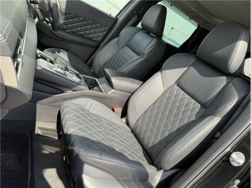 OUTLANDER PHEV
