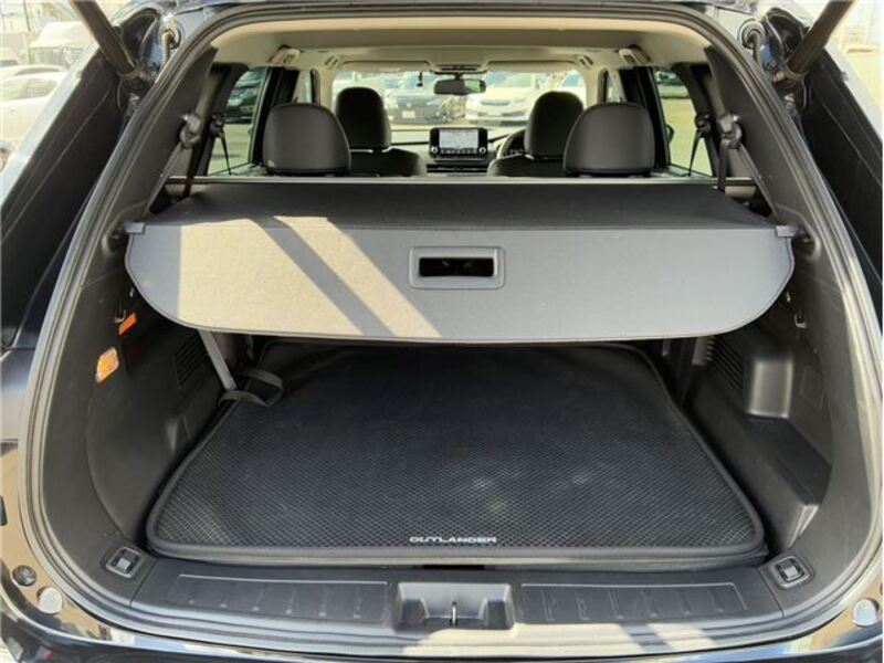 OUTLANDER PHEV