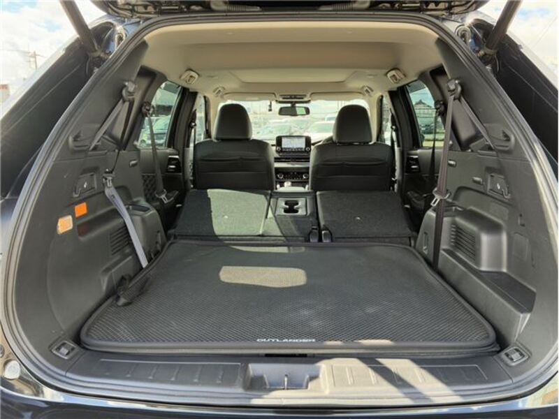 OUTLANDER PHEV