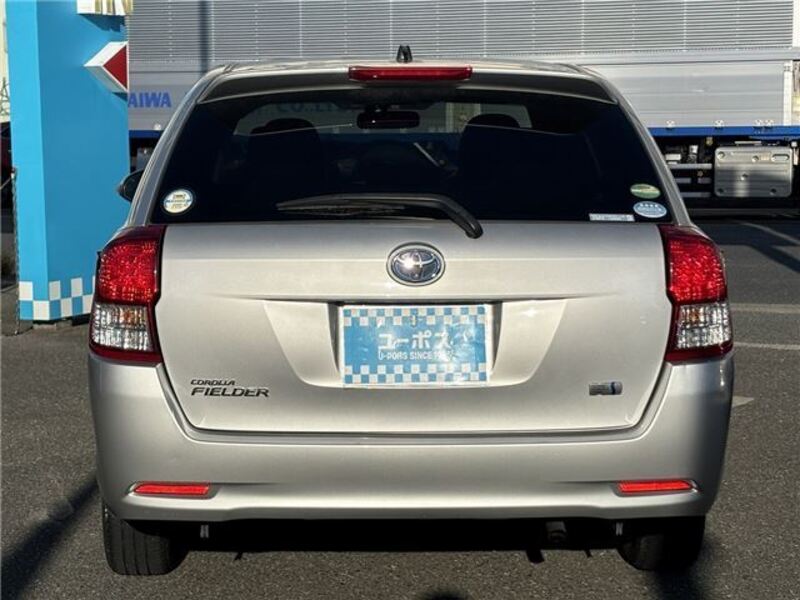 COROLLA FIELDER