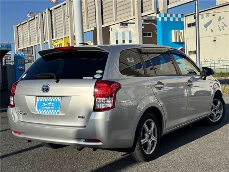 COROLLA FIELDER