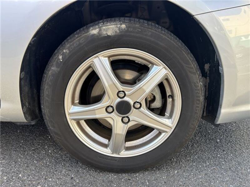 COROLLA FIELDER