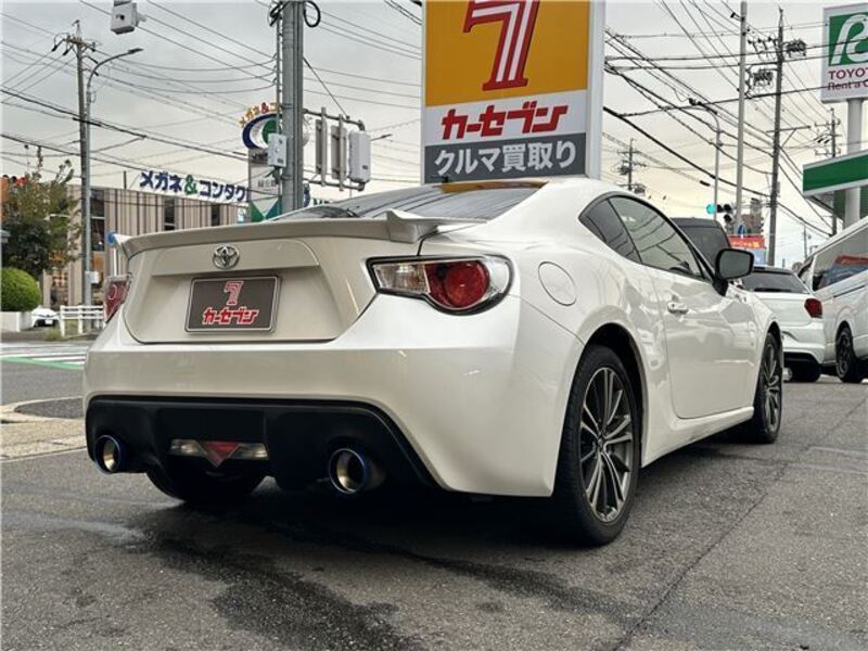 86