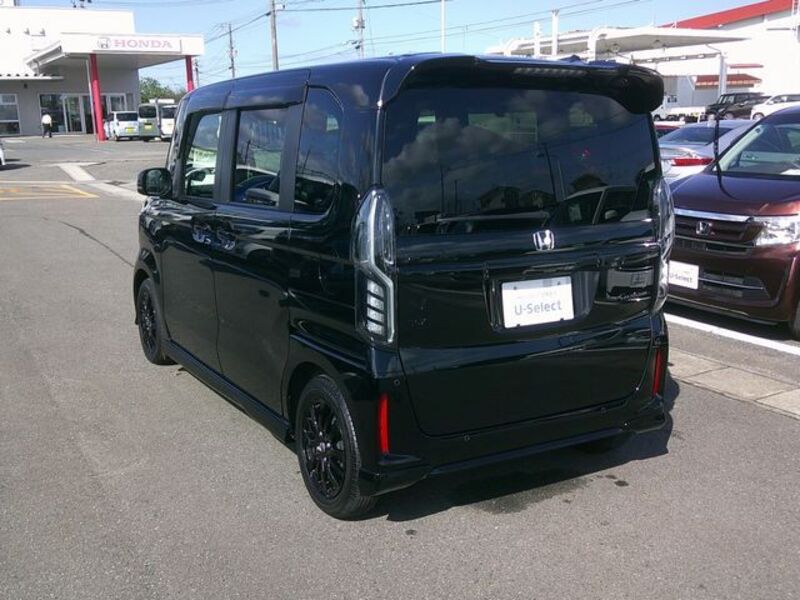 N BOX CUSTOM