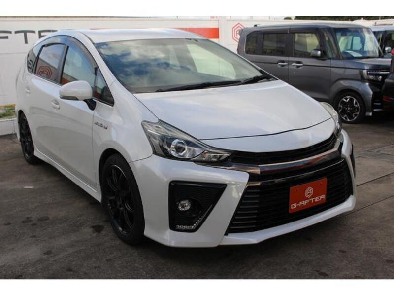 PRIUS ALPHA