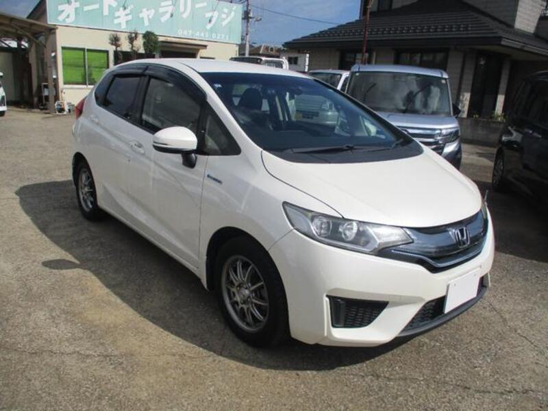 FIT HYBRID