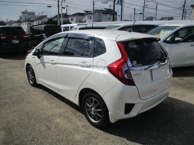 FIT HYBRID