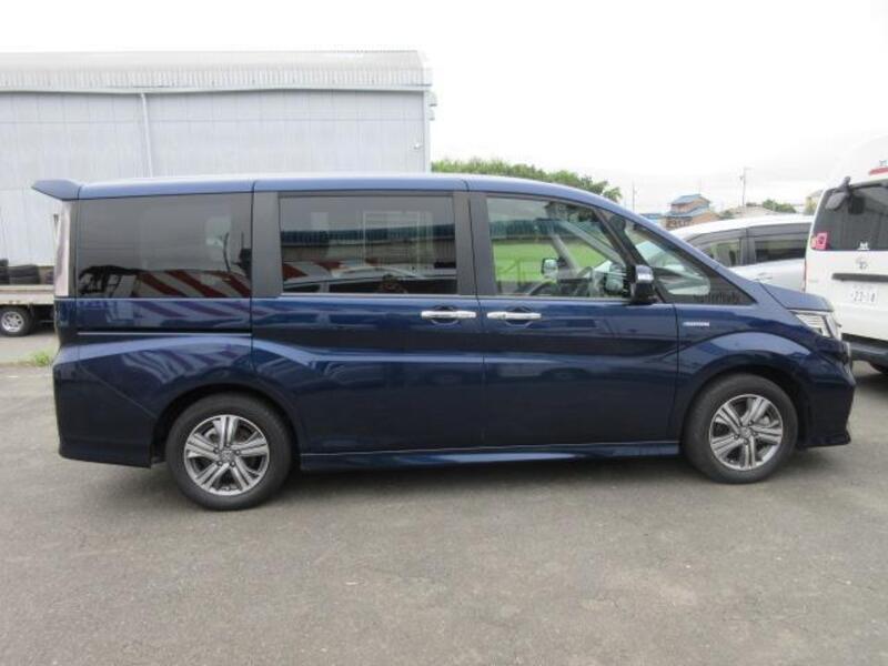 STEPWAGON SPADA