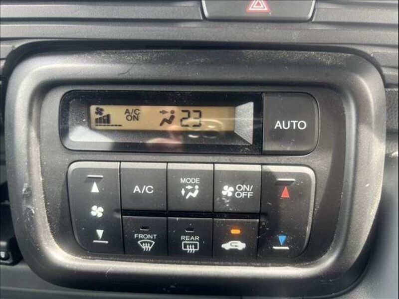 N-VAN
