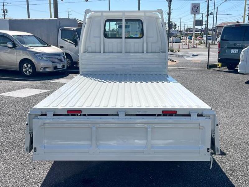 BONGO TRUCK