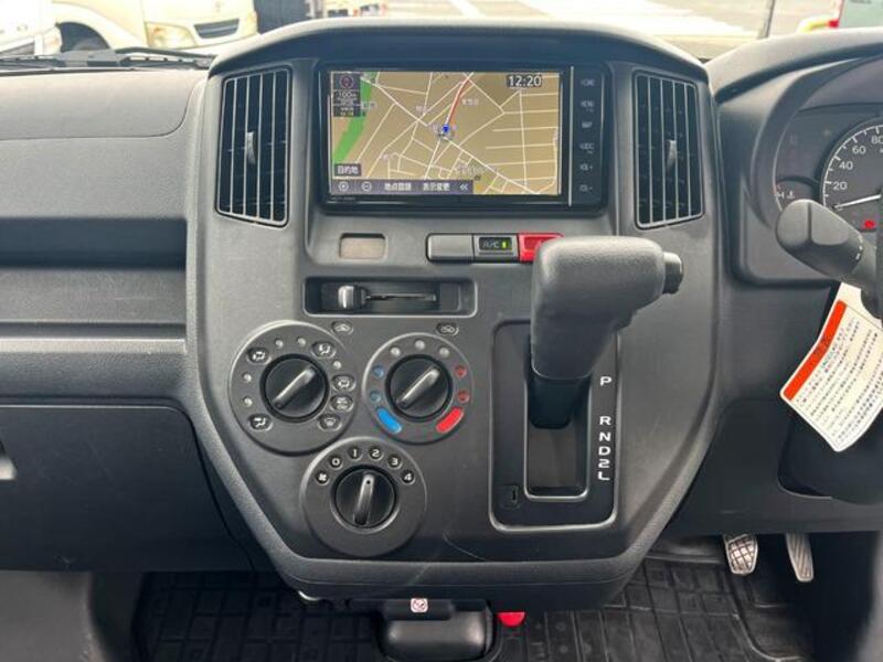 TOWNACE TRUCK