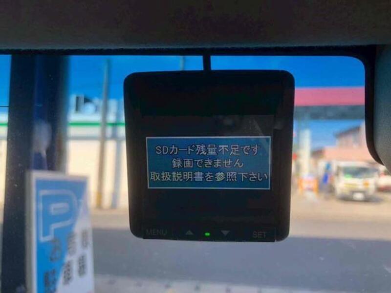 N BOX