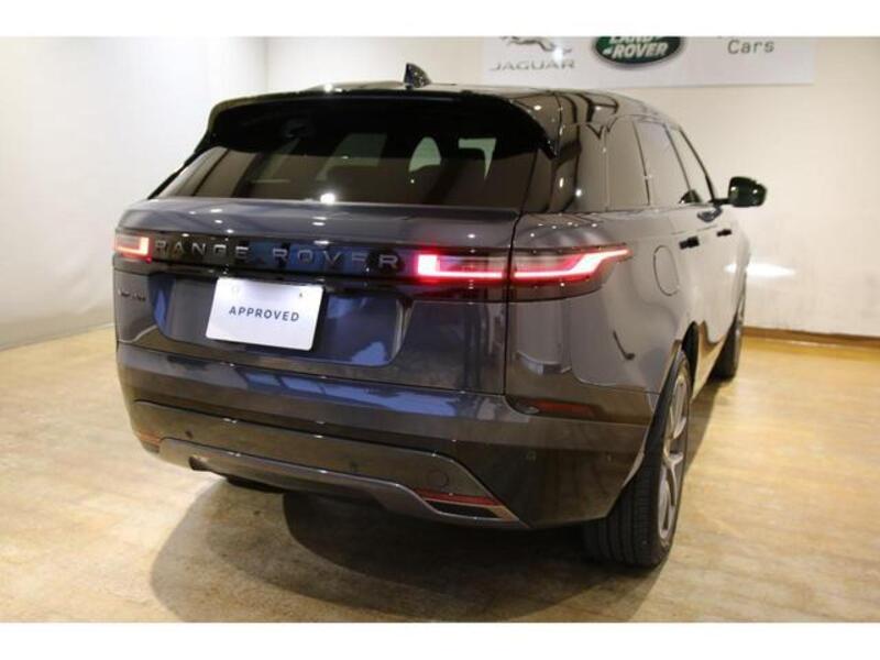 RANGE ROVER VELAR