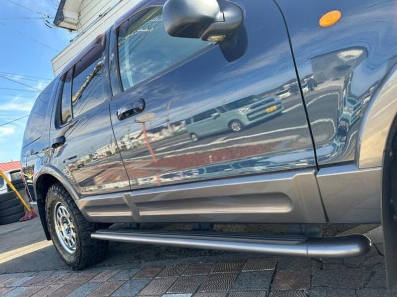 EXPLORER