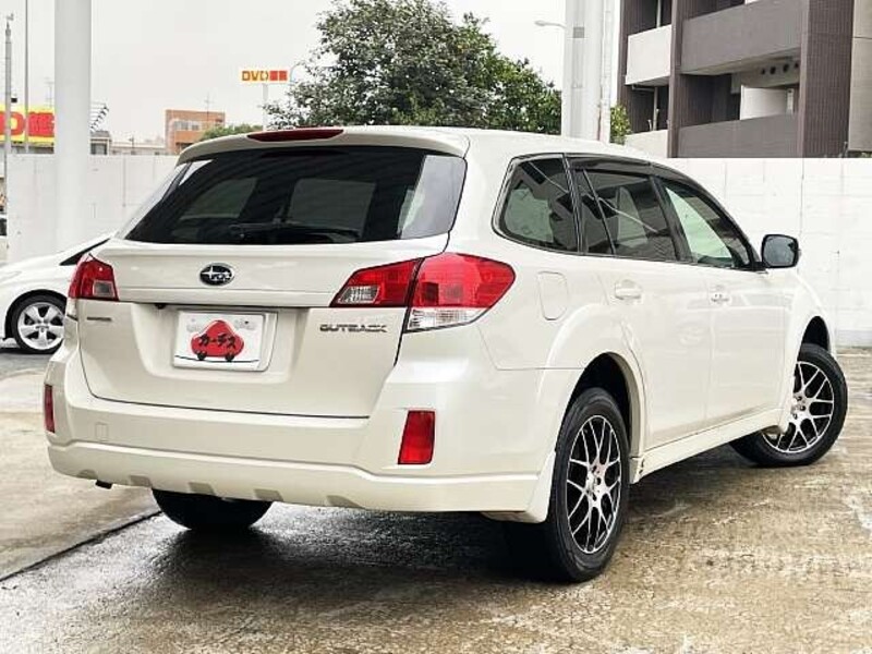 LEGACY OUTBACK