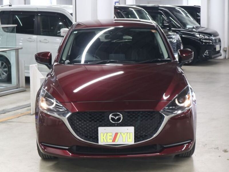MAZDA2