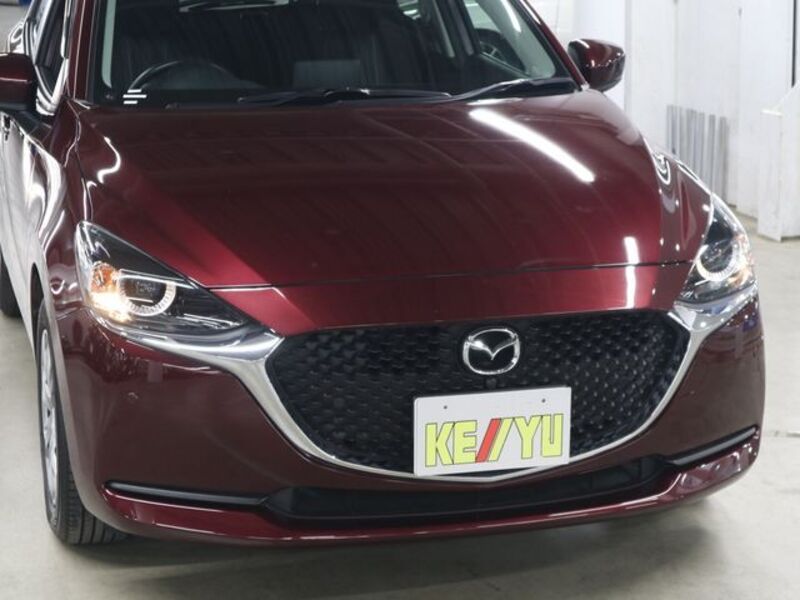 MAZDA2