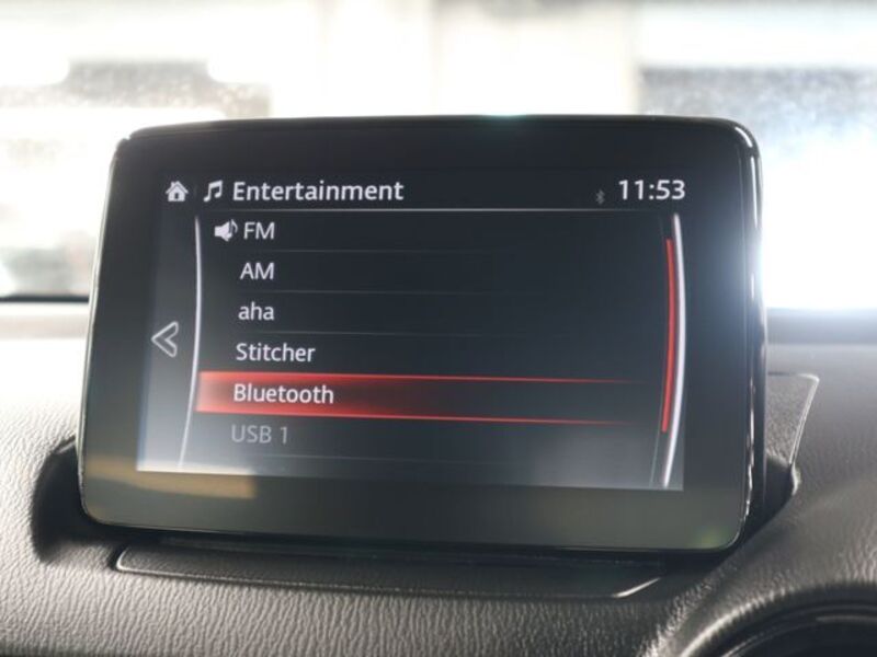 MAZDA2