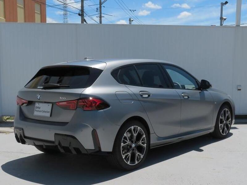1 SERIES