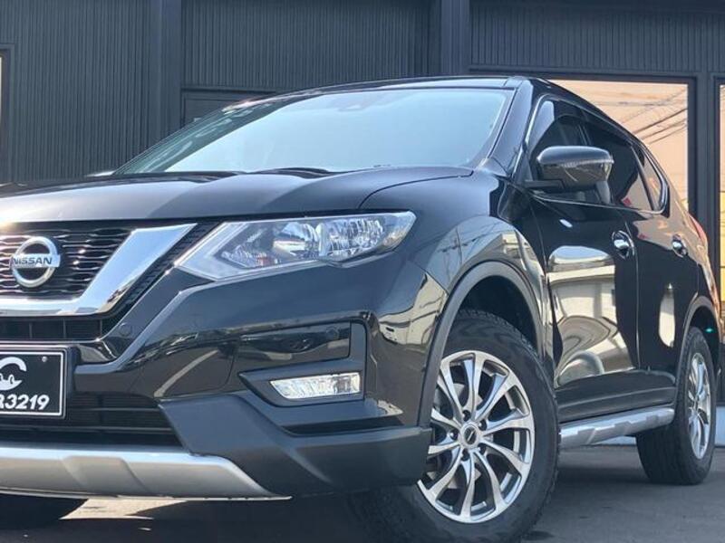 X-TRAIL
