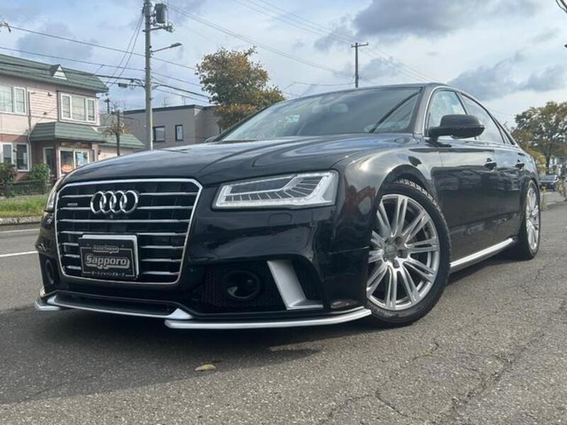 AUDI A8