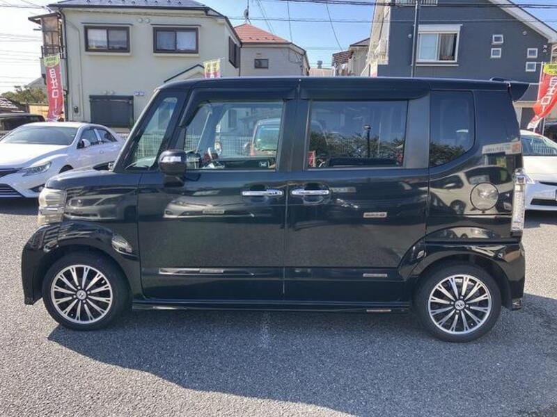 N BOX CUSTOM