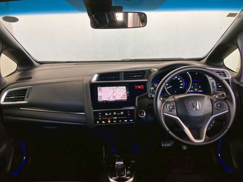 FIT HYBRID