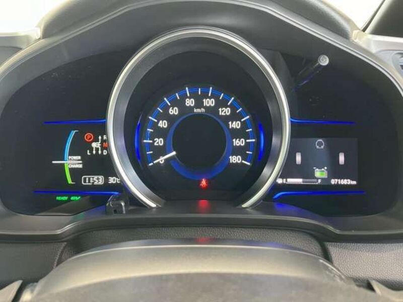 FIT HYBRID