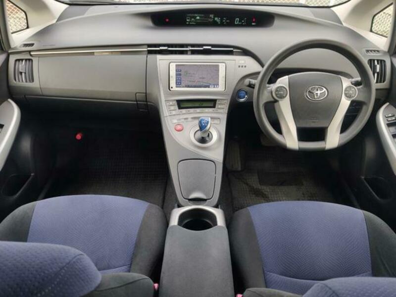 PRIUS-2