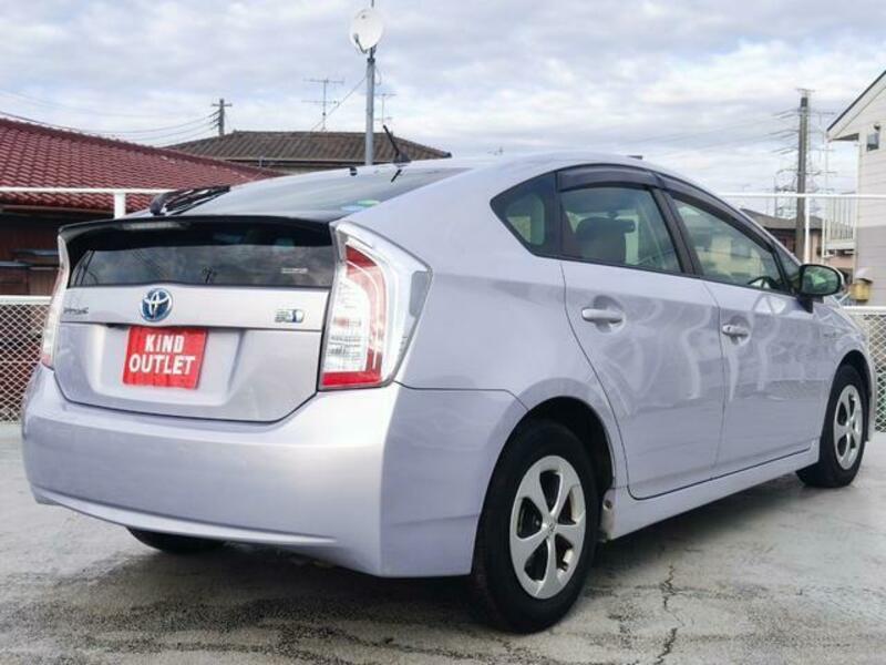 PRIUS-1