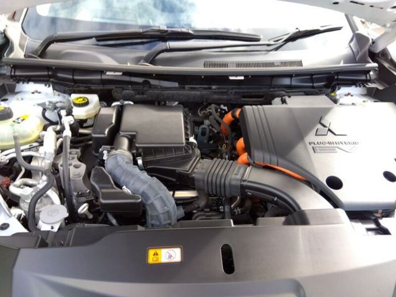OUTLANDER PHEV