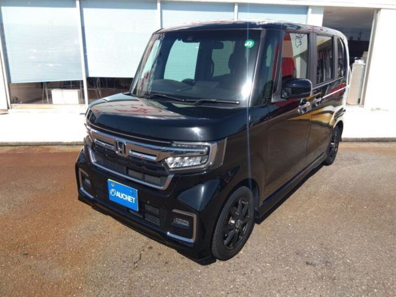 HONDA N BOX CUSTOM