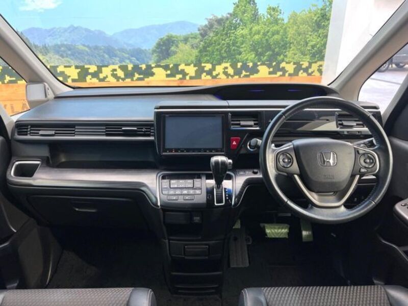 STEPWAGON SPADA