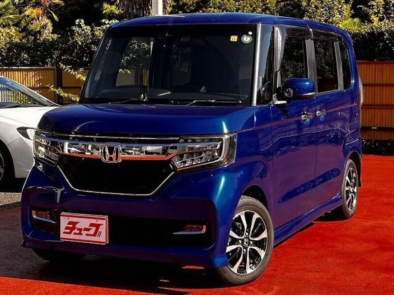 HONDA N BOX CUSTOM