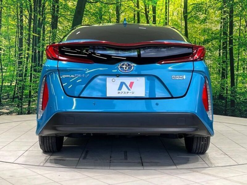 PRIUS PHV