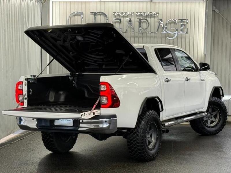 HILUX