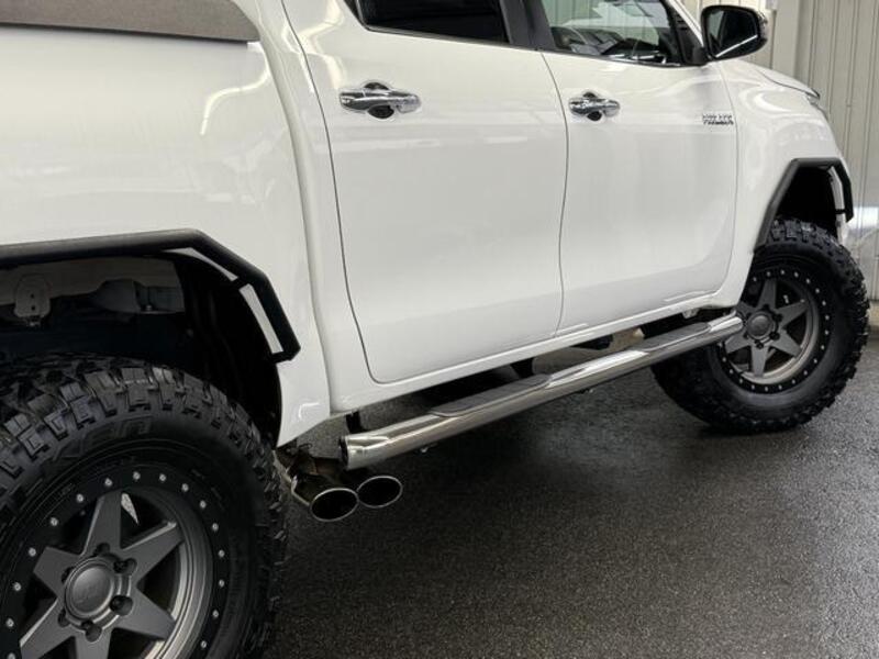 HILUX