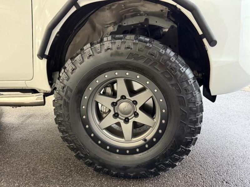 HILUX
