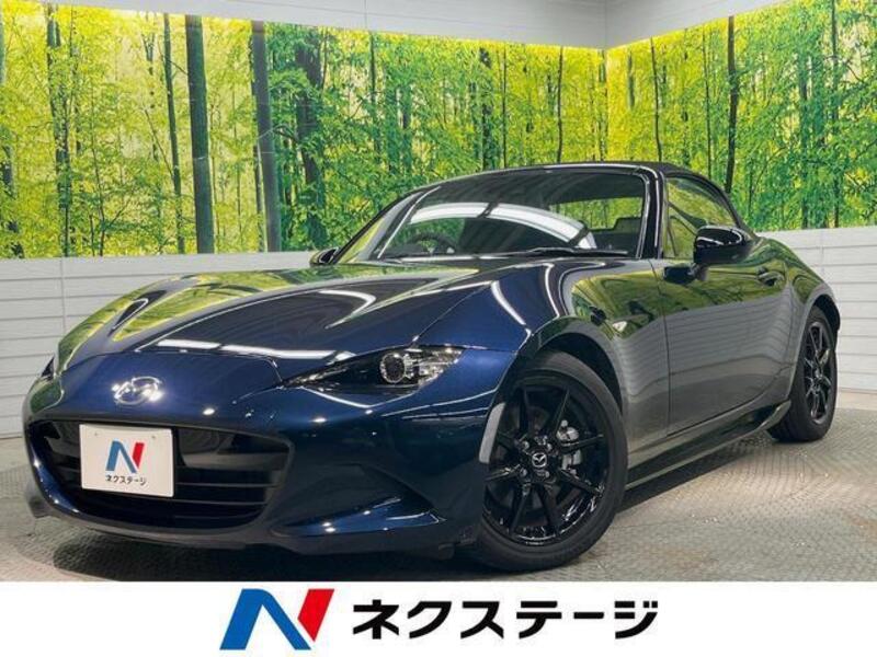 ROADSTER-0
