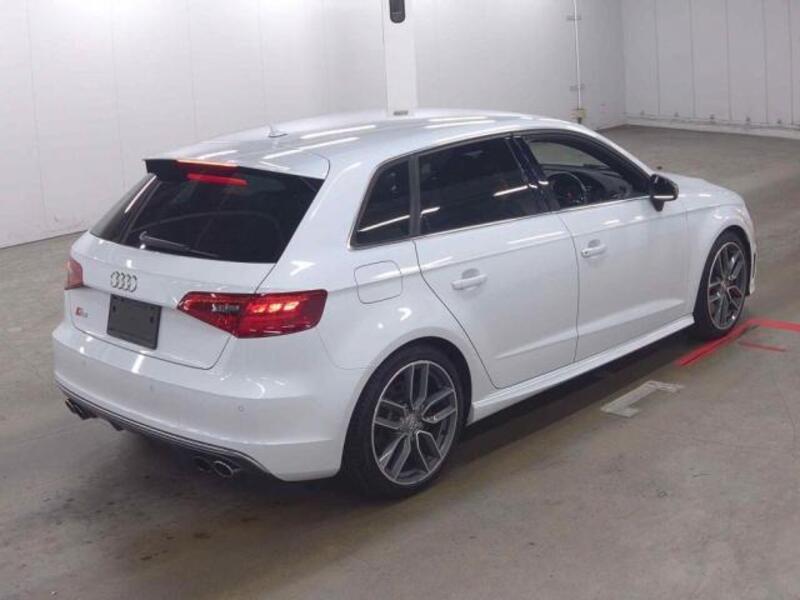 S3
