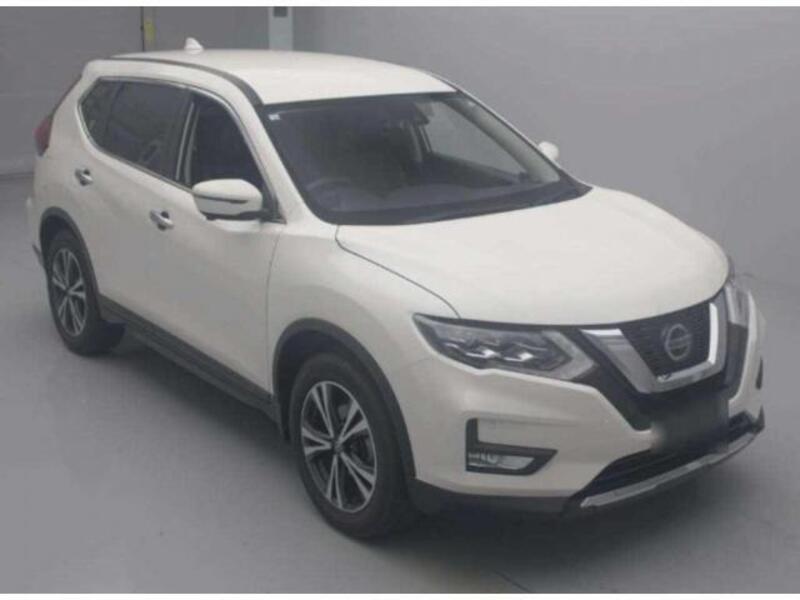 X-TRAIL-0