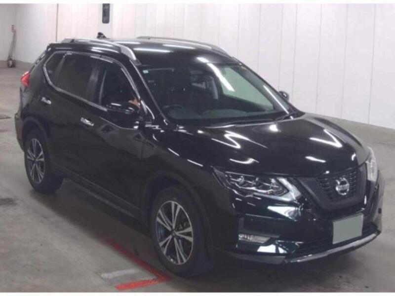 X-TRAIL-0