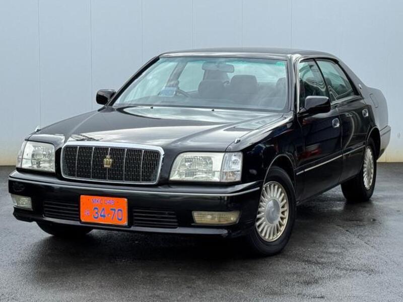 TOYOTA CROWN MAJESTA