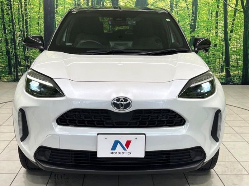 YARIS CROSS