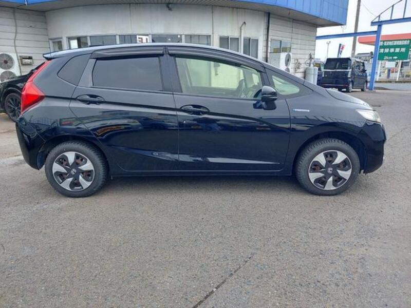 FIT HYBRID