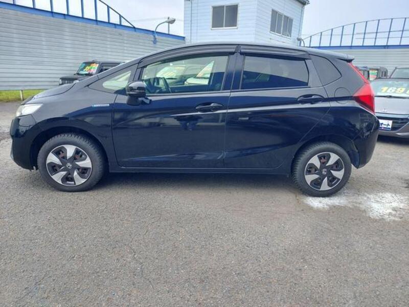 FIT HYBRID
