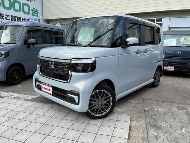 N BOX CUSTOM