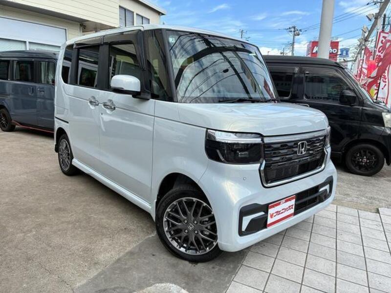 N BOX CUSTOM