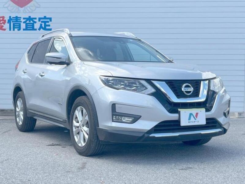 X-TRAIL